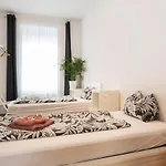 City-apartments - Friendly Reception & Free Bikes *