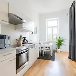 Appartement City-apartments *