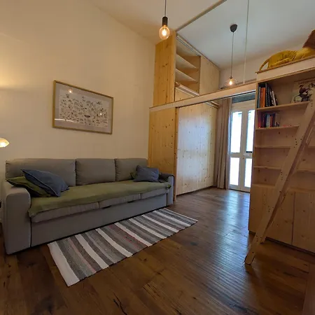 City-apartments - Friendly Reception & Free Bikes Апартаменти