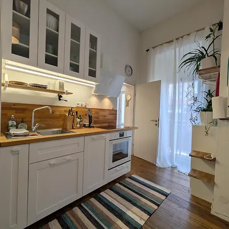 City-apartments - Friendly Reception & Free Bikes *