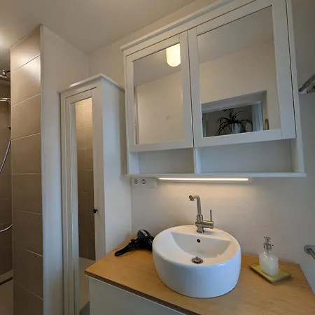 City-apartments - Friendly Reception & Free Bikes Štýrský Hradec