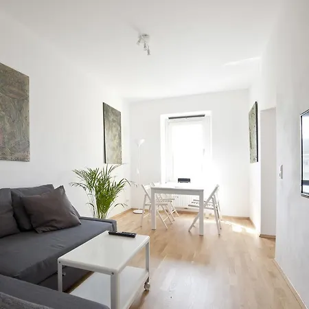 Apartmán City-apartments - Friendly Reception & Free Bikes Štýrský Hradec